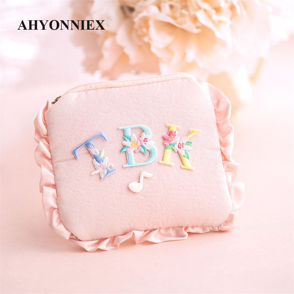 1 pezzo fiore lettere inglesi  - Embroidery Letter N recensione e prezzo
