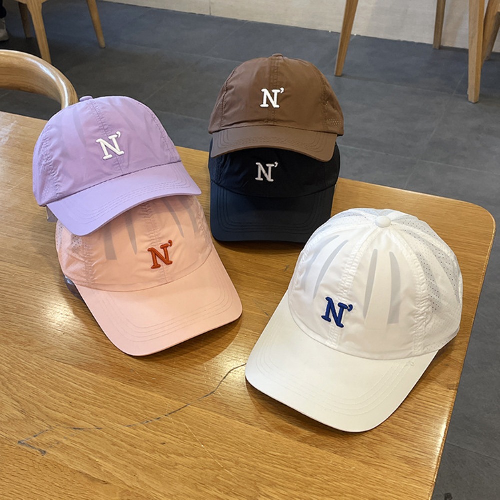 Cappello da Baseball con Ricam - Embroidery Letter N recensione e prezzo