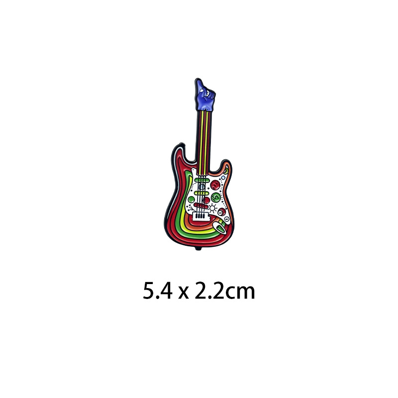 Spilla smaltata vintage Rock B - Embroidery Icon recensione e prezzo