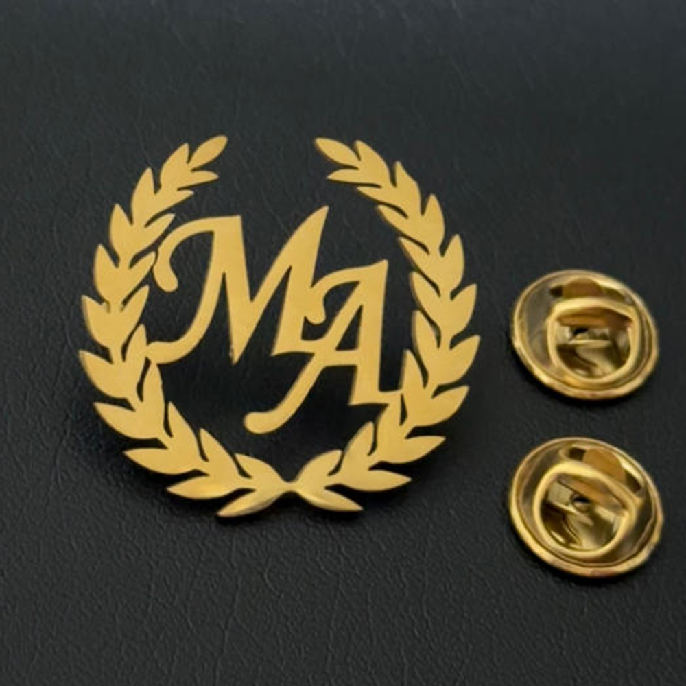 Spilla personalizzata, spilla  - Embroidery Initials recensione e prezzo